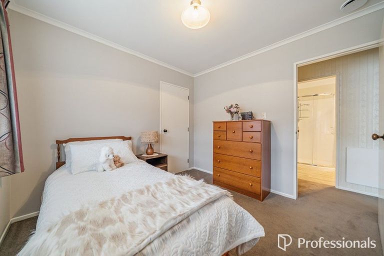 Photo of property in 14 Rawhiti Street, Stokes Valley, Lower Hutt, 5019