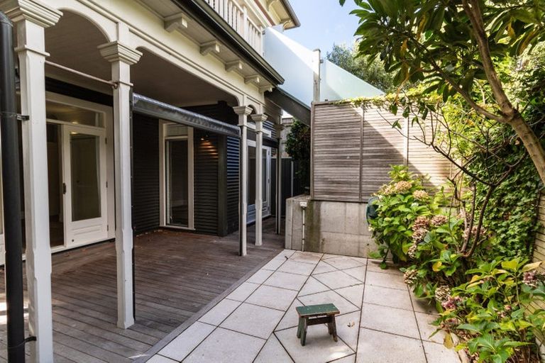 Photo of property in 30b Wright Street, Mount Cook, Wellington, 6021