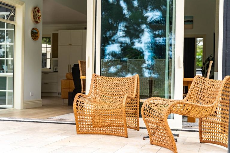 Photo of property in 615 Cove Road, Waipu, 0582