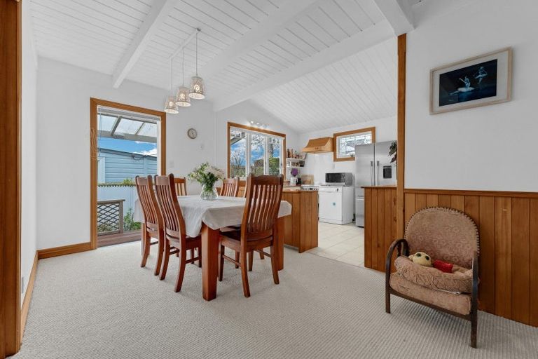 Photo of property in 31b William Bond Street, Stanley Point, Auckland, 0624