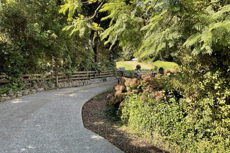 Photo of property in 528a Thames Coast Sh25 Road, Te Puru, Thames, 3575