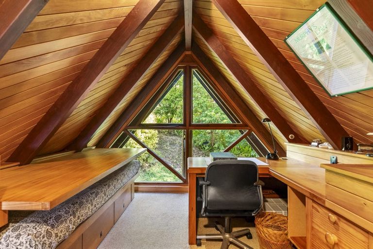 Photo of property in 36 Mayall Avenue, Beach Haven, Auckland, 0626