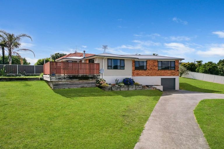 Photo of property in 32a Queen Street, Te Puke, 3119