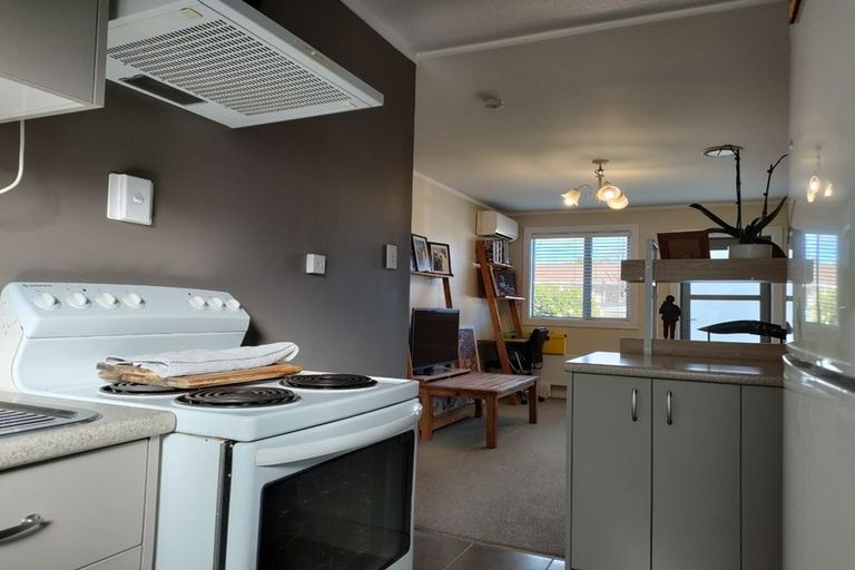 Photo of property in 3/22 Holly Road, St Albans, Christchurch, 8014