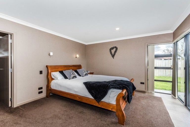 Photo of property in 4 Tarrango Way, Rototuna, Hamilton, 3210