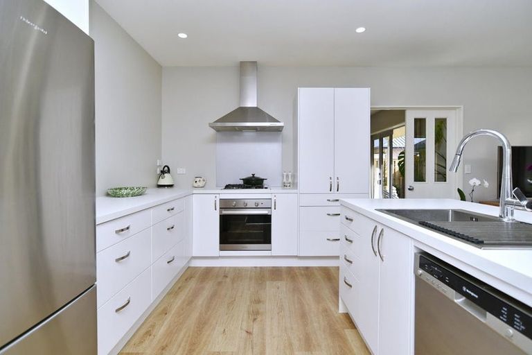 Photo of property in 4 Wagner Crescent, Northwood, Christchurch, 8051