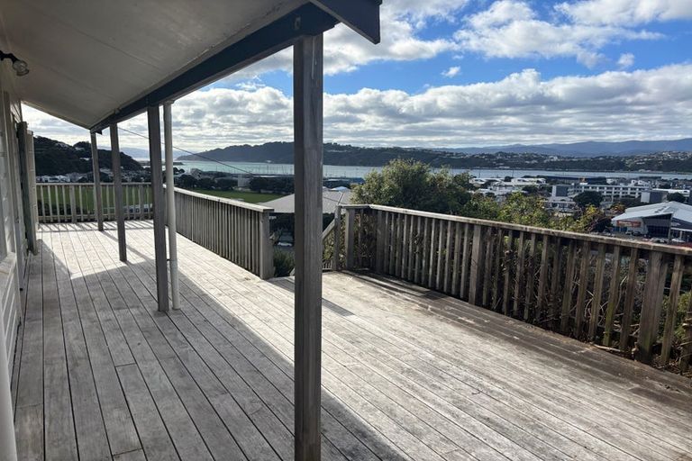 Photo of property in 2 Naughton Terrace, Kilbirnie, Wellington, 6022
