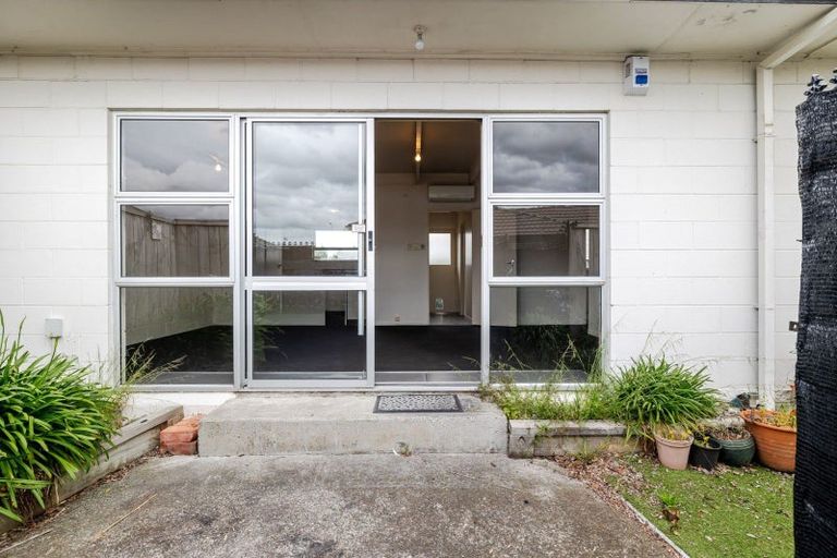 Photo of property in 2/626 Church Street, Terrace End, Palmerston North, 4410
