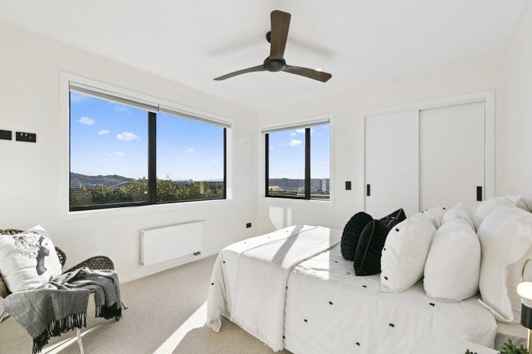 Photo of property in 81 Cedarwood Street, Woodridge, Wellington, 6037