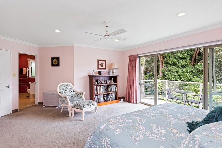 Photo of property in 3 Koromiko Glen, Waikanae, 5036
