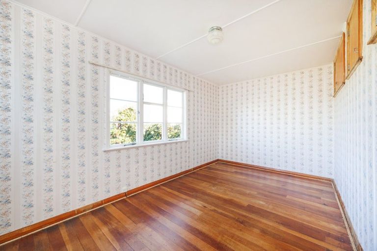 Photo of property in 14 Belvedere Crescent, Takaro, Palmerston North, 4412