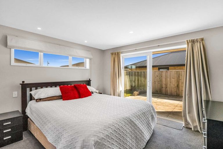 Photo of property in 37 Waituna Street, Pegasus, 7612