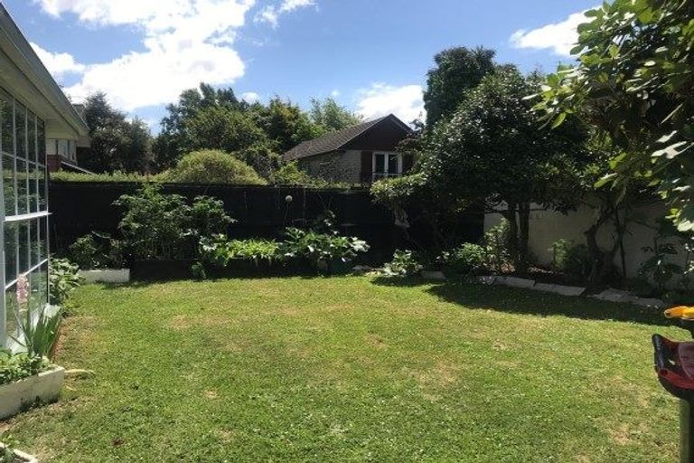 Photo of property in 115a Waimairi Road, Ilam, Christchurch, 8041