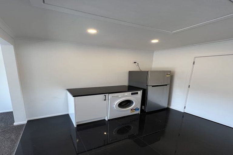 Photo of property in 4/17 Kowhai Street, Naenae, Lower Hutt, 5011