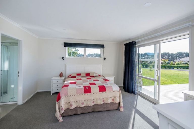 Photo of property in 55 Garth Road, Levin, 5571
