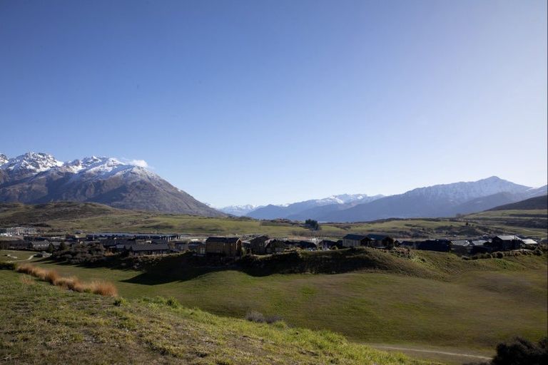 Photo of property in 42 Orford Drive, Jacks Point, Queenstown, 9371