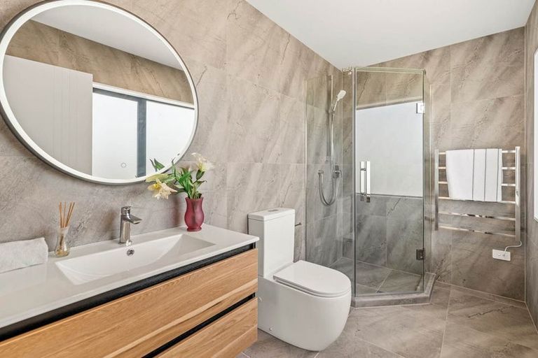 Photo of property in 12b Angelo Avenue, Howick, Auckland, 2014