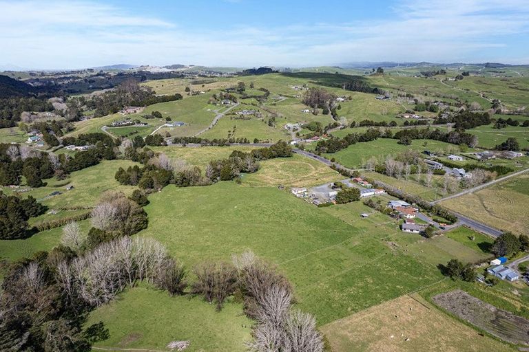 Photo of property in 386 Otaika Valley Road, Otaika, Whangarei, 0170