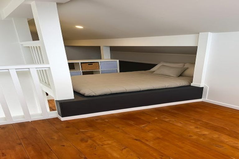 Photo of property in 174 Owhiro Bay Parade, Owhiro Bay, Wellington, 6023