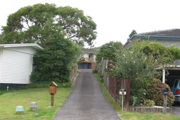 Photo of property in 60 Hellyers Street, Birkdale, Auckland, 0626