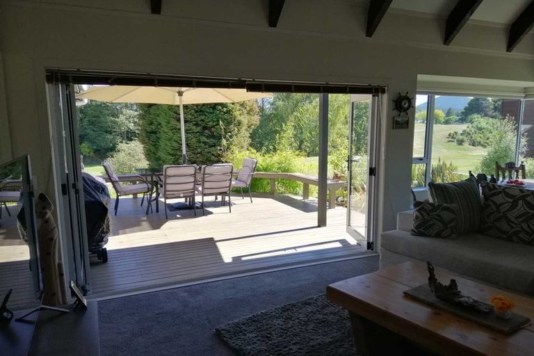 Photo of property in 1/68 Kinloch Road, Kinloch, Taupo, 3377