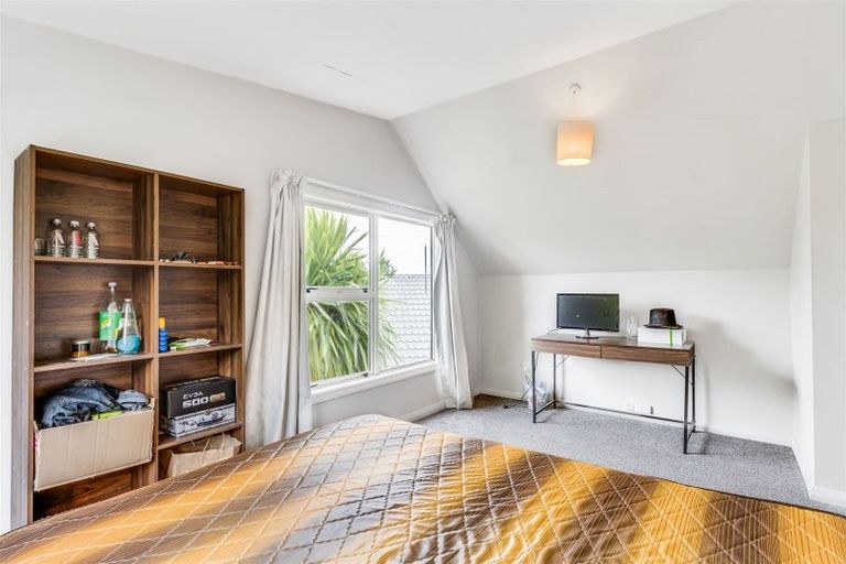 Photo of property in 58 Grahams Road, Burnside, Christchurch, 8041