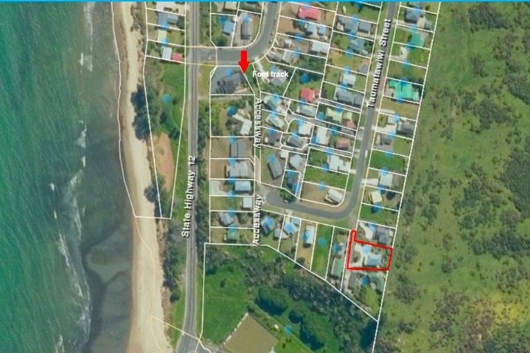 Photo of property in 57 Taumatawiwi Street, Opononi, Kaikohe, 0473