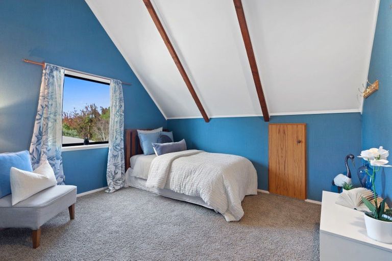 Photo of property in 70 Poike Road, Hairini, Tauranga, 3112