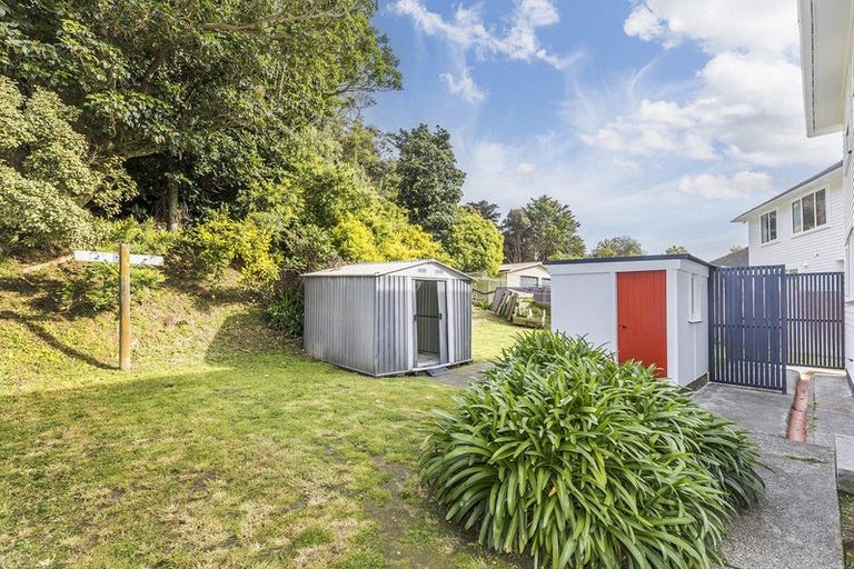 Photo of property in 73 Dimock Street, Titahi Bay, Porirua, 5022