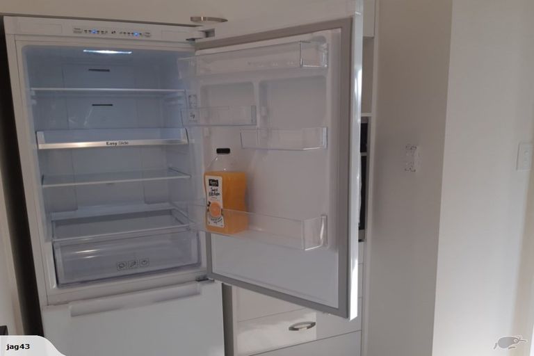 Photo of property in 56f2 Ira Street, Miramar, Wellington, 6022