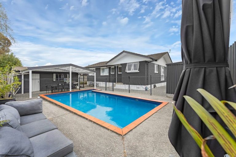 Photo of property in 17 Ashdown Place, Pahurehure, Papakura, 2113