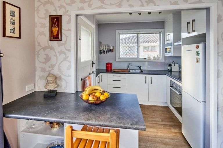 Photo of property in 1/24 Merton Street, Trentham, Upper Hutt, 5018