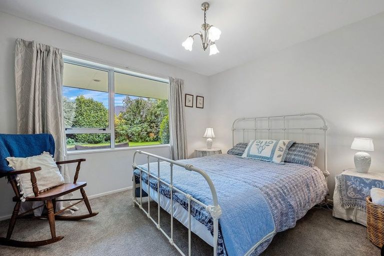 Photo of property in 22 Birchwood Close, Prebbleton, 7604