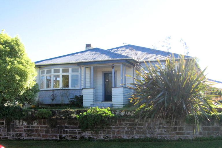 Photo of property in 35a Ingleton Terrace, Fairfield, Hamilton, 3214