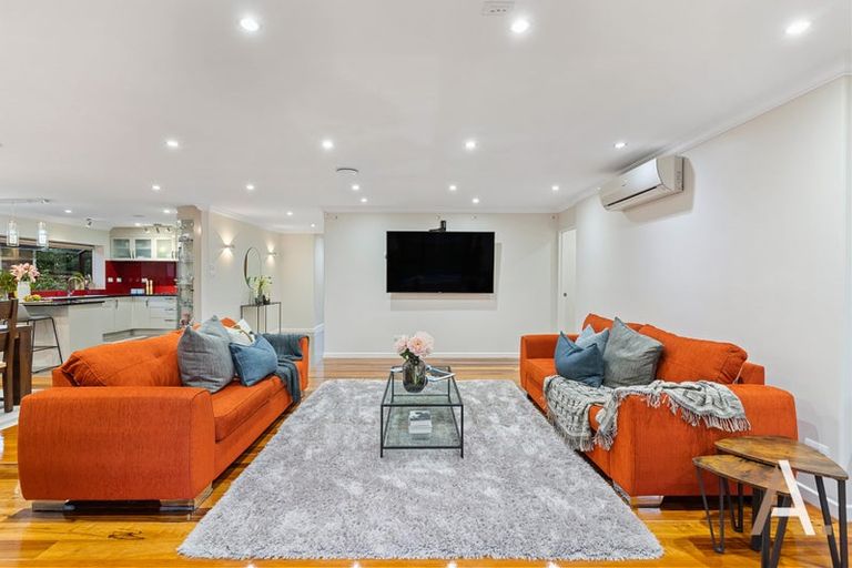 Photo of property in 6 Coolaghy Drive, Flat Bush, Auckland, 2019