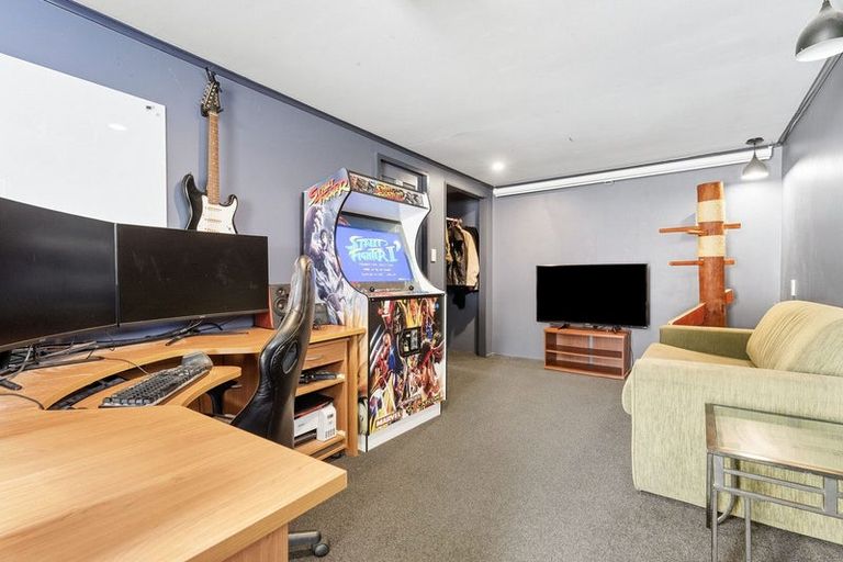 Photo of property in 28b Dingadee Street, Welcome Bay, Tauranga, 3112