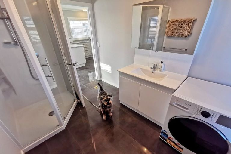 Photo of property in 27a Matai Street, Waikanae, 5036