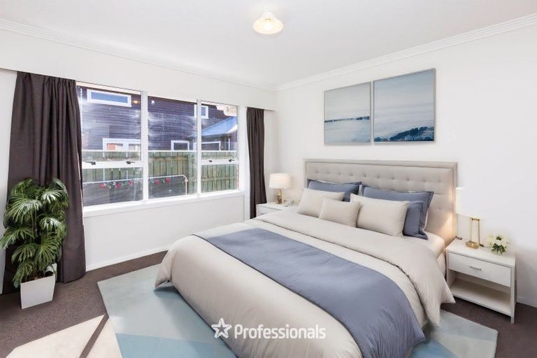 Photo of property in 13f1- Benzie Avenue, Wallaceville, Upper Hutt, 5018