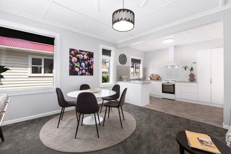 Photo of property in 11 Hobart Street, Miramar, Wellington, 6022