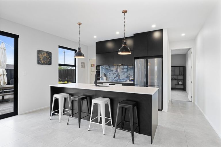 Photo of property in 15 Sincock Place, Kaiapoi, 7630