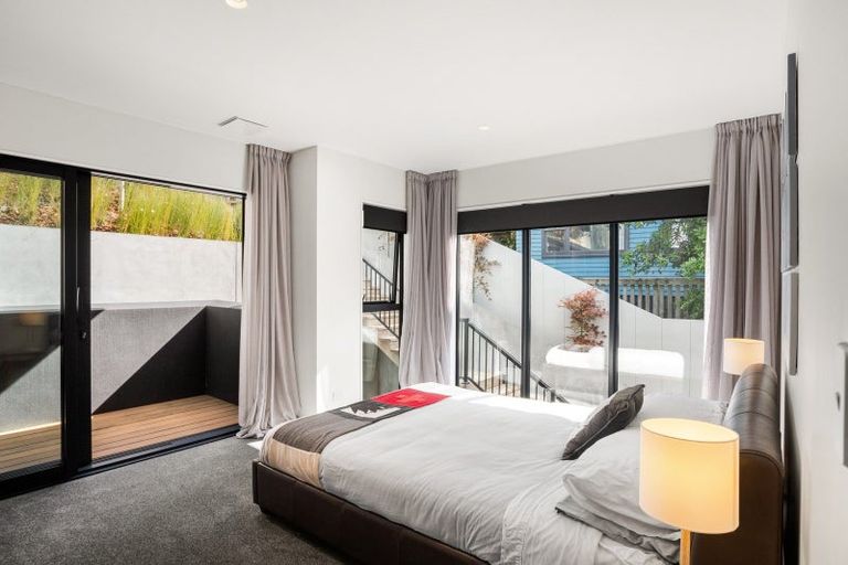 Photo of property in 14 Shalimar Crescent, Khandallah, Wellington, 6035