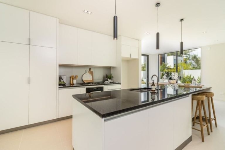 Photo of property in 140b Glandovey Road, Strowan, Christchurch, 8052