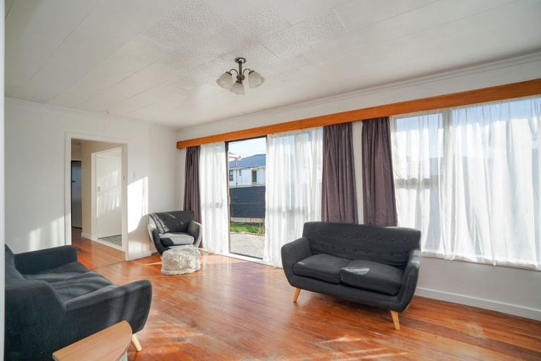 Photo of property in 30 Wicklow Street, Clifton, Invercargill, 9812