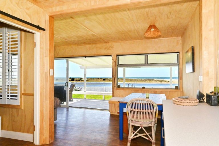 Photo of property in 177 Mahia East Coast Road, Mahia, 4198