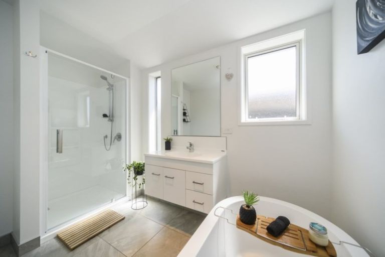 Photo of property in 14 Macdonald Heights, Feilding, 4702