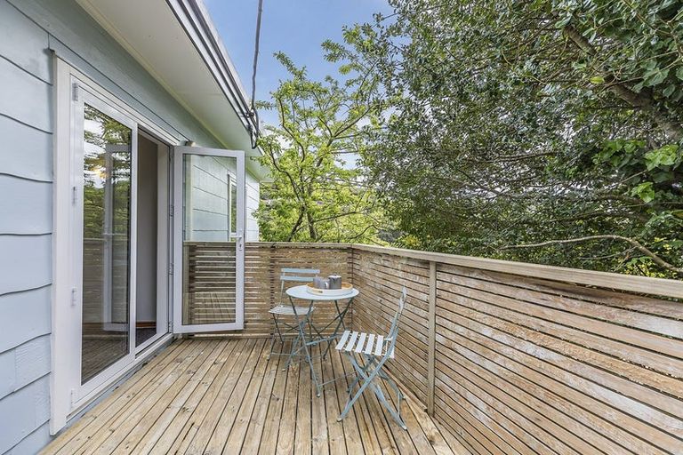 Photo of property in 18 Blackbridge Road, Wadestown, Wellington, 6012