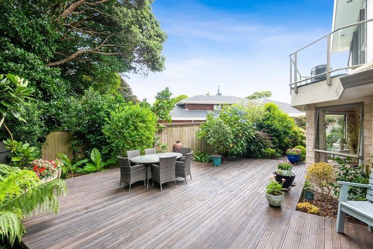 Photo of property in 3 Koromiko Glen, Waikanae, 5036