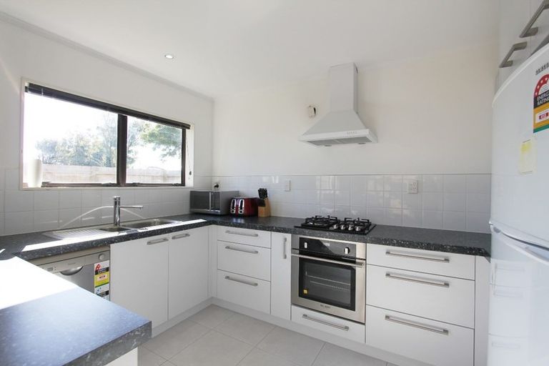 Photo of property in 1/27 Avis Avenue, Papatoetoe, Auckland, 2025