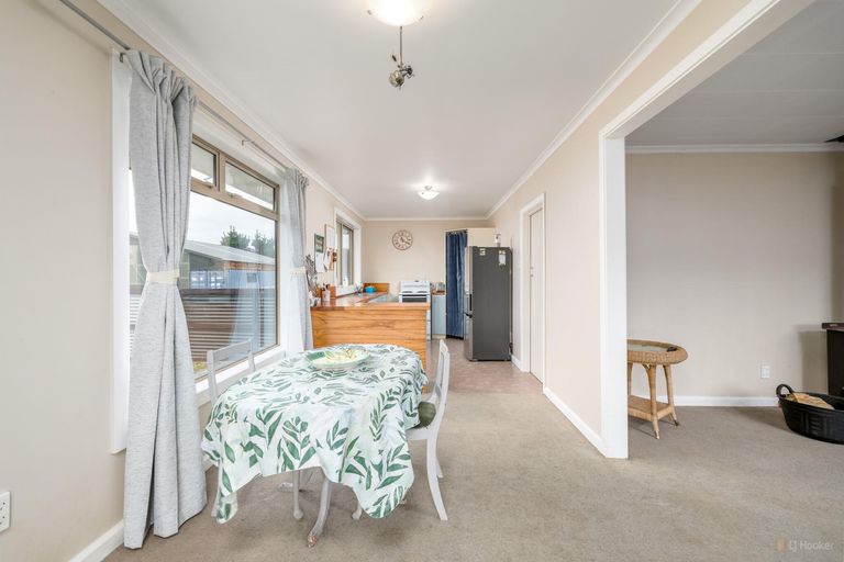 Photo of property in 856 Hakataramea Highway, Waimate, 7977