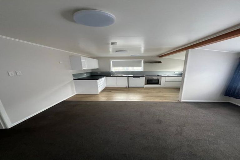 Photo of property in 15 Moselle Street, Island Bay, Wellington, 6023